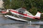 Cessna floatplane short water takeoff