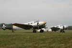 Beech 18 C-45H N3666G skydive